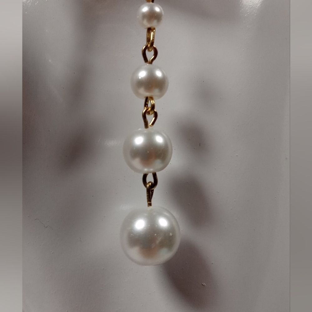 FAUX PEARL CHAIN EARRINGS 2 INCHES minimalst retroglam twee - Picture 3 of 4